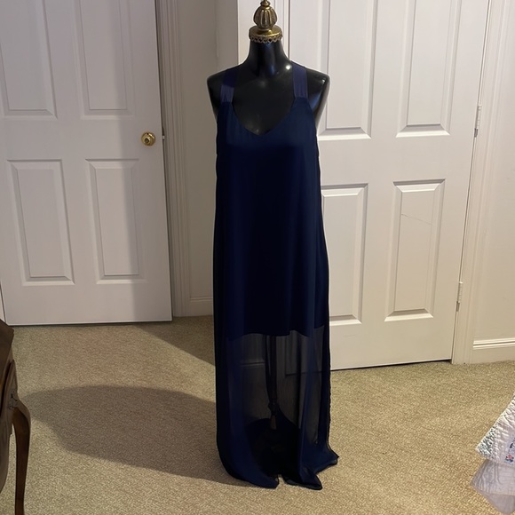 Navy size 12 chiffon beautiful light halter dress - Picture 4 of 11